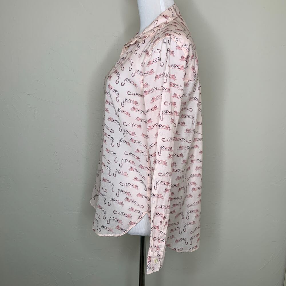 LOFT Light Pink Cotton Button Up Blouse Sz XS Cheetah Leopard Print - Picture 3 of 8